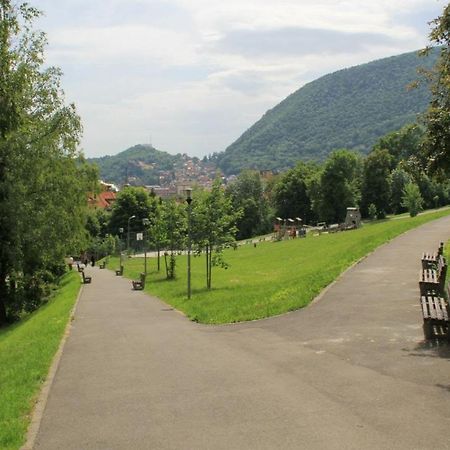 Clasicel Pas Brasov Bagian luar foto