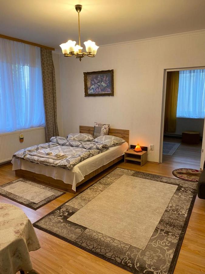 Clasicel Pas Brasov Bagian luar foto